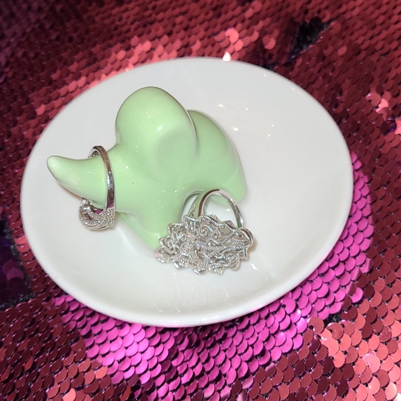 Baby elephant 🐘 ring holder